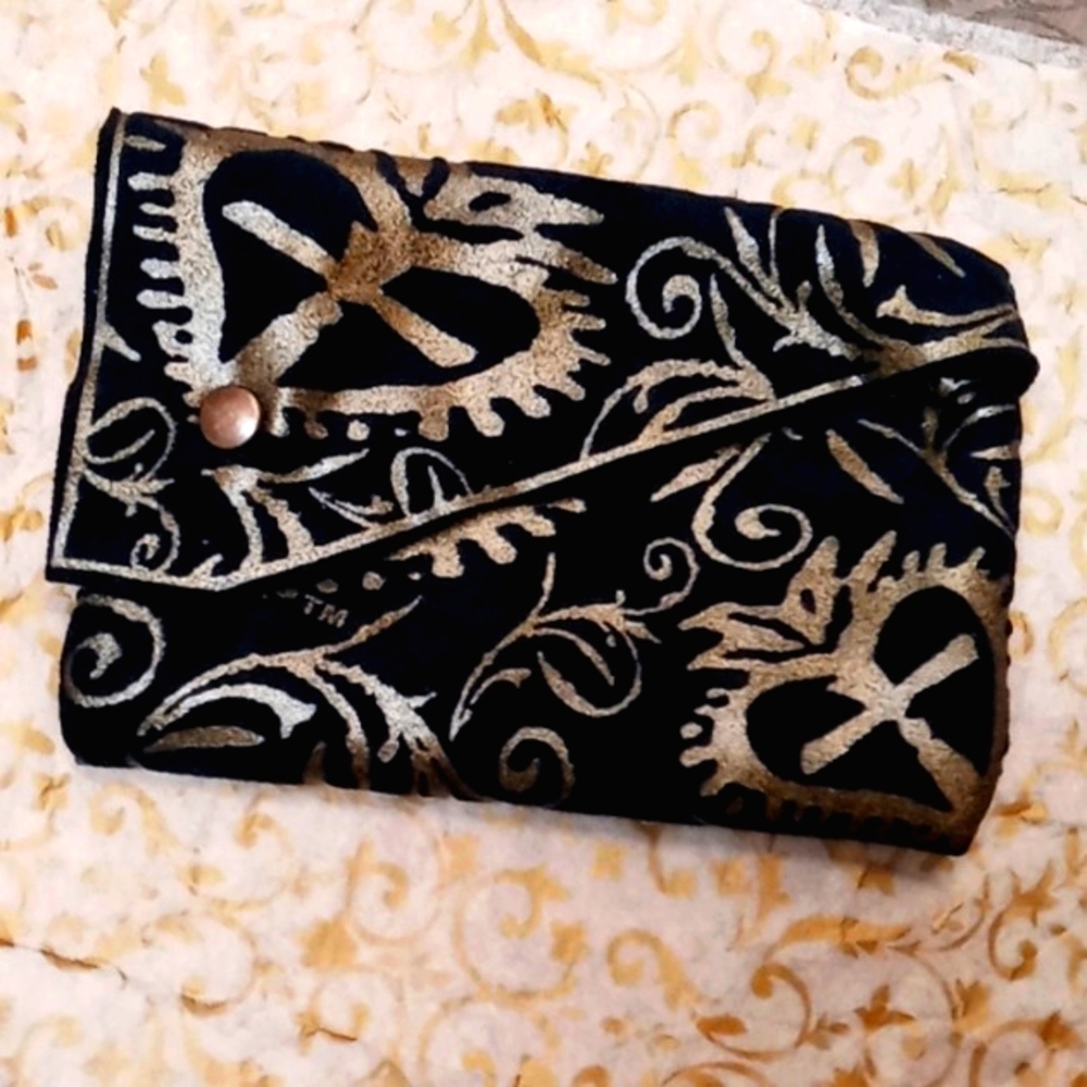 ✨ Virgins Saints & Angels Black & Gold Plush Pouch NEW! - Picture 12 of 12